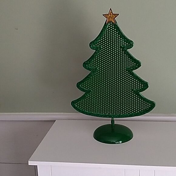 Table Top Christmas Tree - Picture 1 of 1